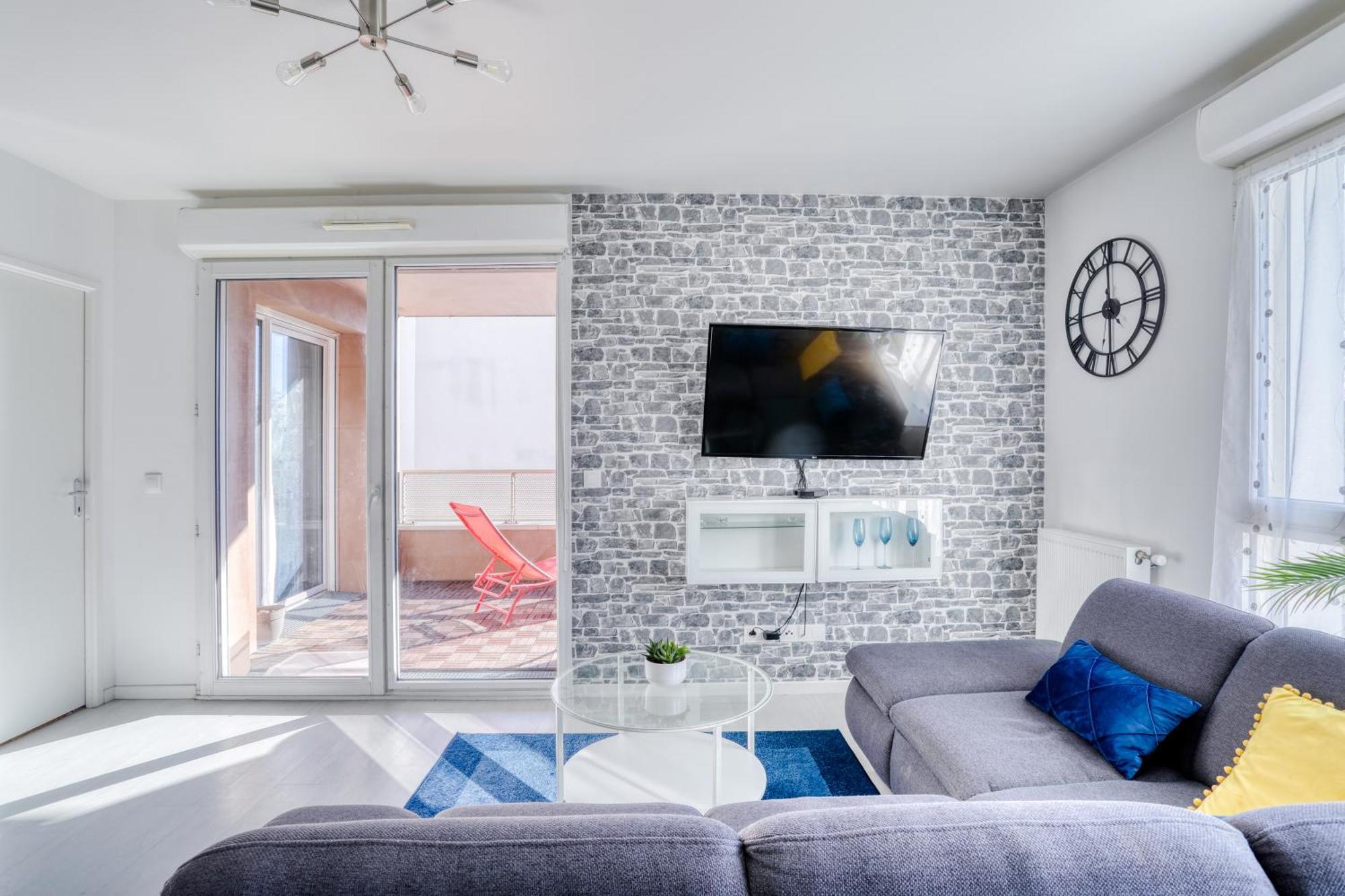 "Le Serenity ", Appartement Spacieux ,Balcon, Parking Prive Gratuit, Netflix, Proche Cdg Et Stade De France Stains Εξωτερικό φωτογραφία